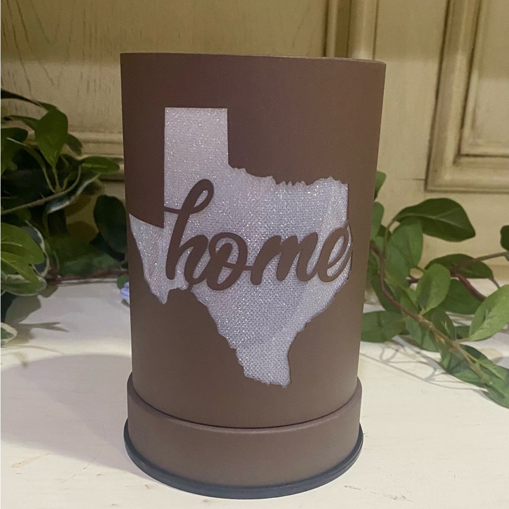BRAND NEW WITH TAGS Antique Cross Bronze Warmer by Scentchips®